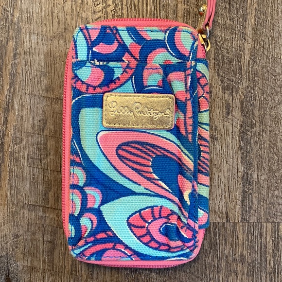 Lilly Pulitzer wristlet - Picture 1 of 6